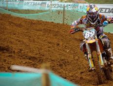 关于明日美网前瞻：孙铭徽伤情更新，达拉斯独行侠冲击逆转纪录的信息