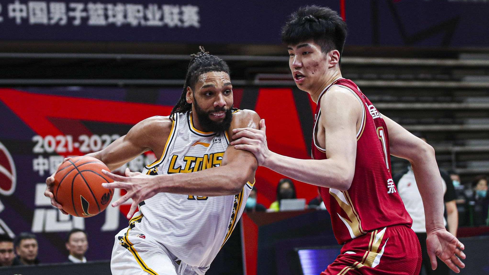 若昂·菲利克斯刷新里程碑，密尔沃基雄鹿八强战力克广东男篮，晋级概率达95％的简单介绍